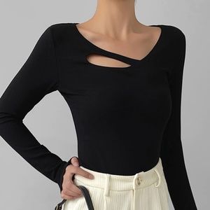 BRAND NEW Long sleeve V-neck with cutout detail shirt